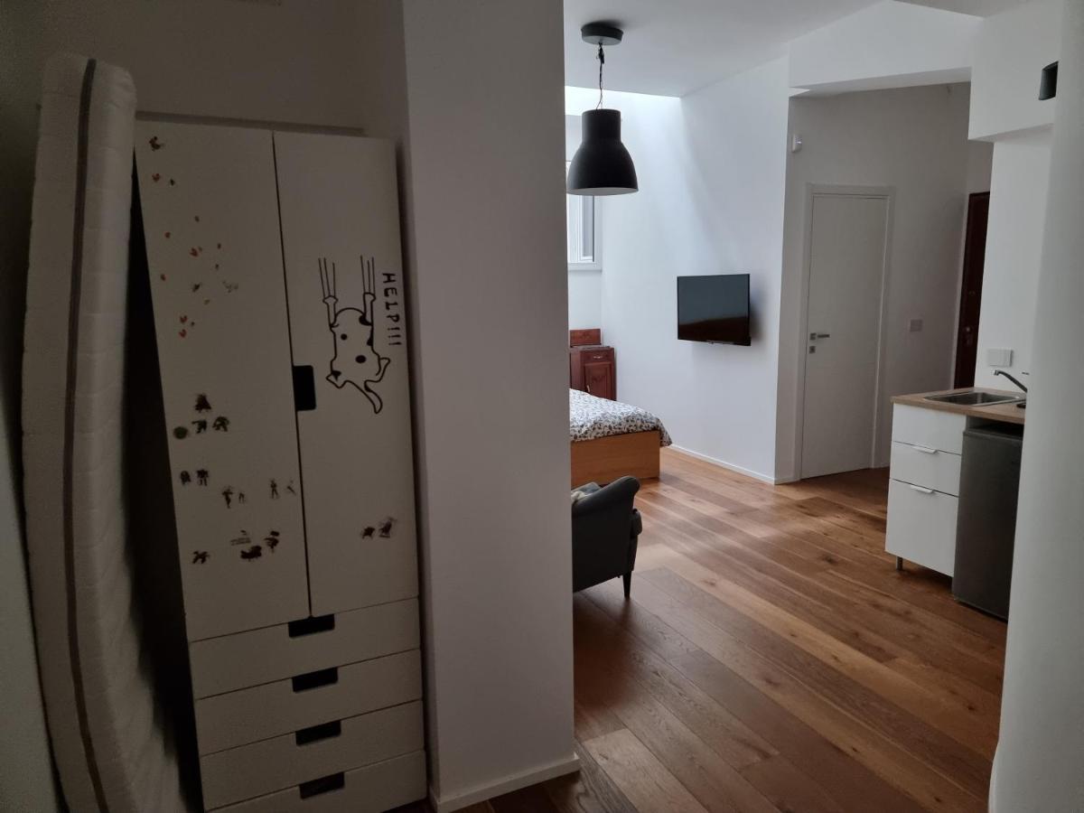 Monolocale Corso Sempione T10691 Appartement